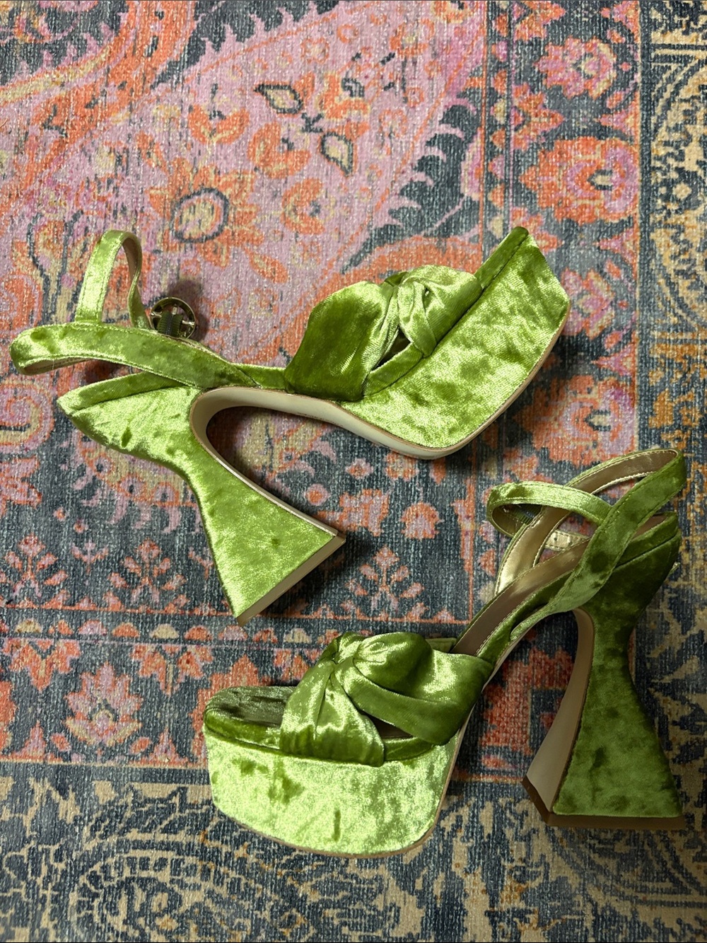 Circus by Sam Edelman Lime Green Velvet Platform Slingbacks
